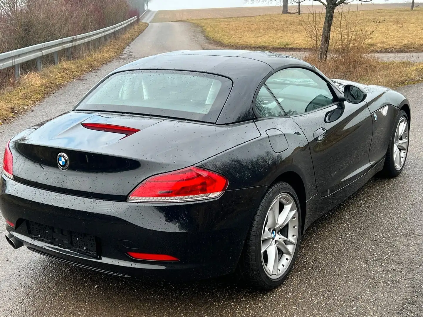 BMW Z4 E89 Z4 Roadster sDrive 30i N52 6 Gang Schalter Noir - 2