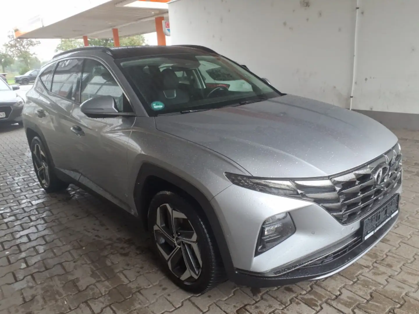 Hyundai TUCSON 1.6 Prime Hybrid 2WD Automatik Pano. Hybrid Grau - 2