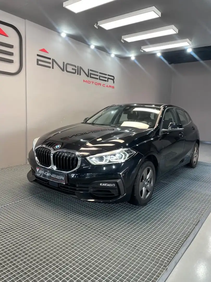 BMW 116 116i Schwarz - 1