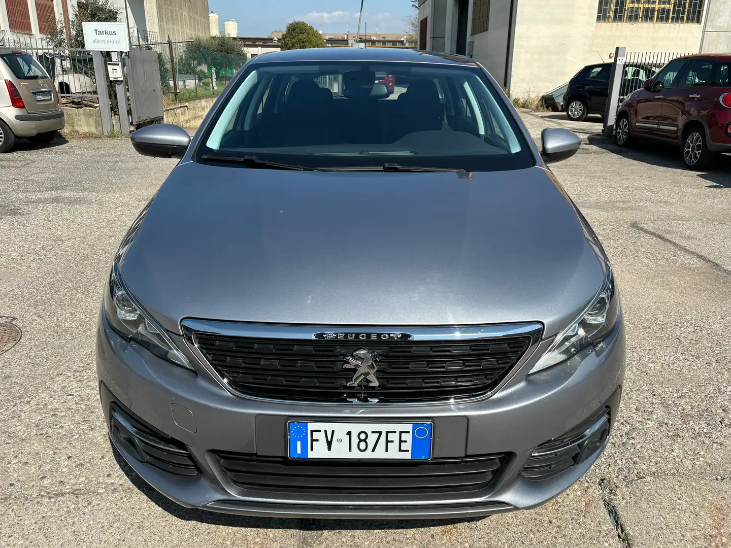 Peugeot 308 SW 1.5 bluehdi Business 2019 Gris - 2