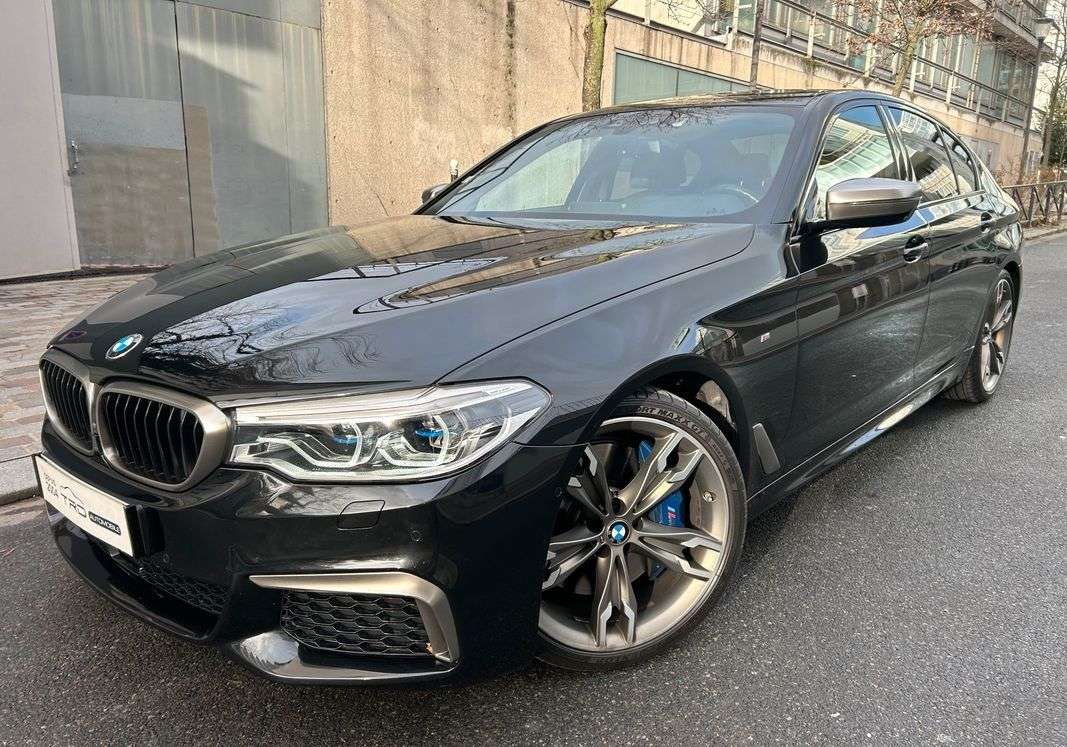 2019 BMW 550M