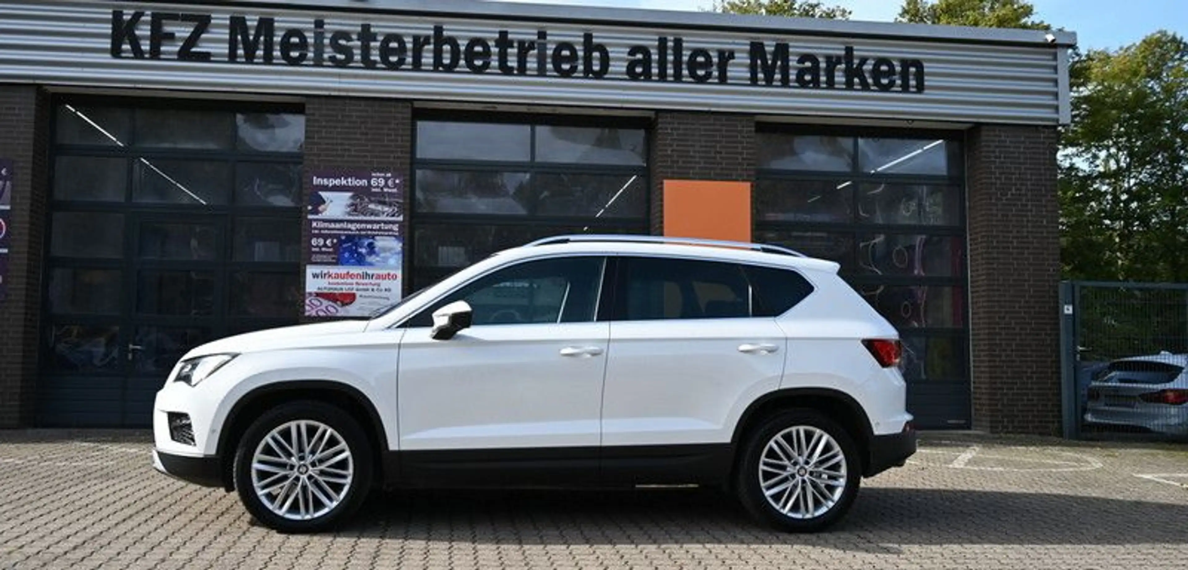 SEAT Ateca 2.0 TSI Xcellence 4Drive Navi Standh Pano — photo 4