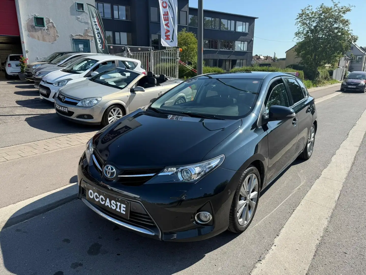 Toyota Auris Auris HEV 1.8i **12M GARANTIE**CARNET COMPLTE** - 1