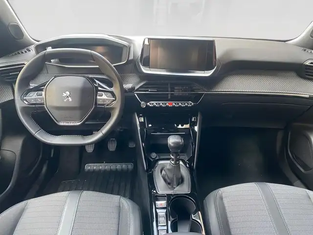 Peugeot 2008 view 6