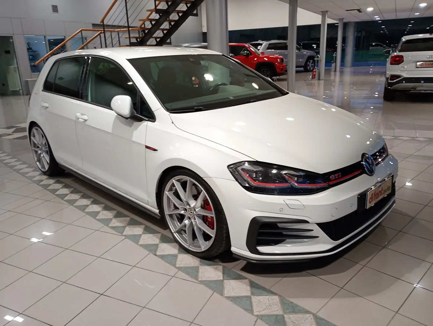 Volkswagen Golf GTI Golf VII 2019 GTI 5p 2.0 tsi Performance 245cv dsg Blanc - 1