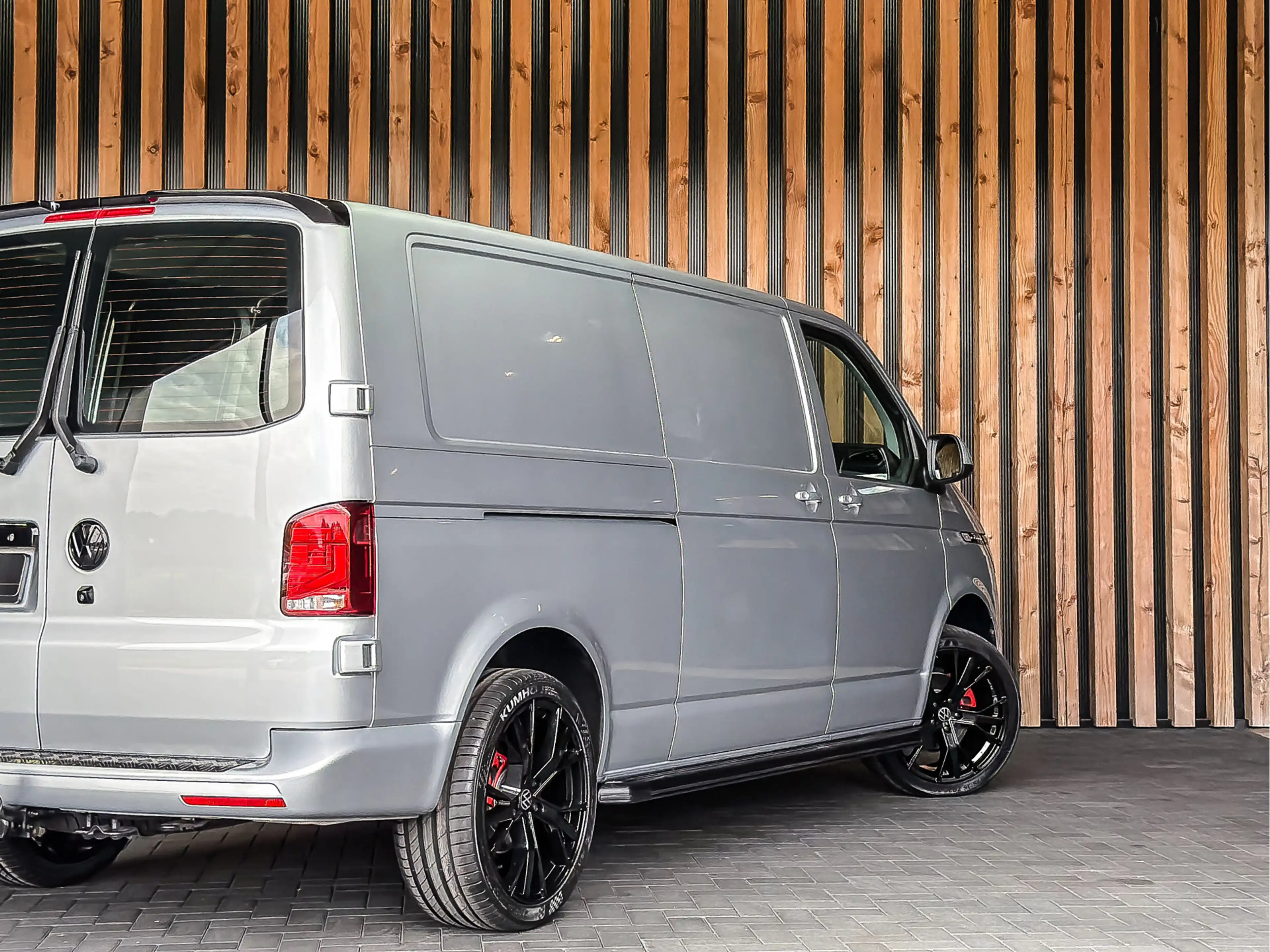 Volkswagen T6.1 Transporter 2.0 TDI 150PK DSG L2H1 Marge incl. BTW en BPM | CA — photo 20