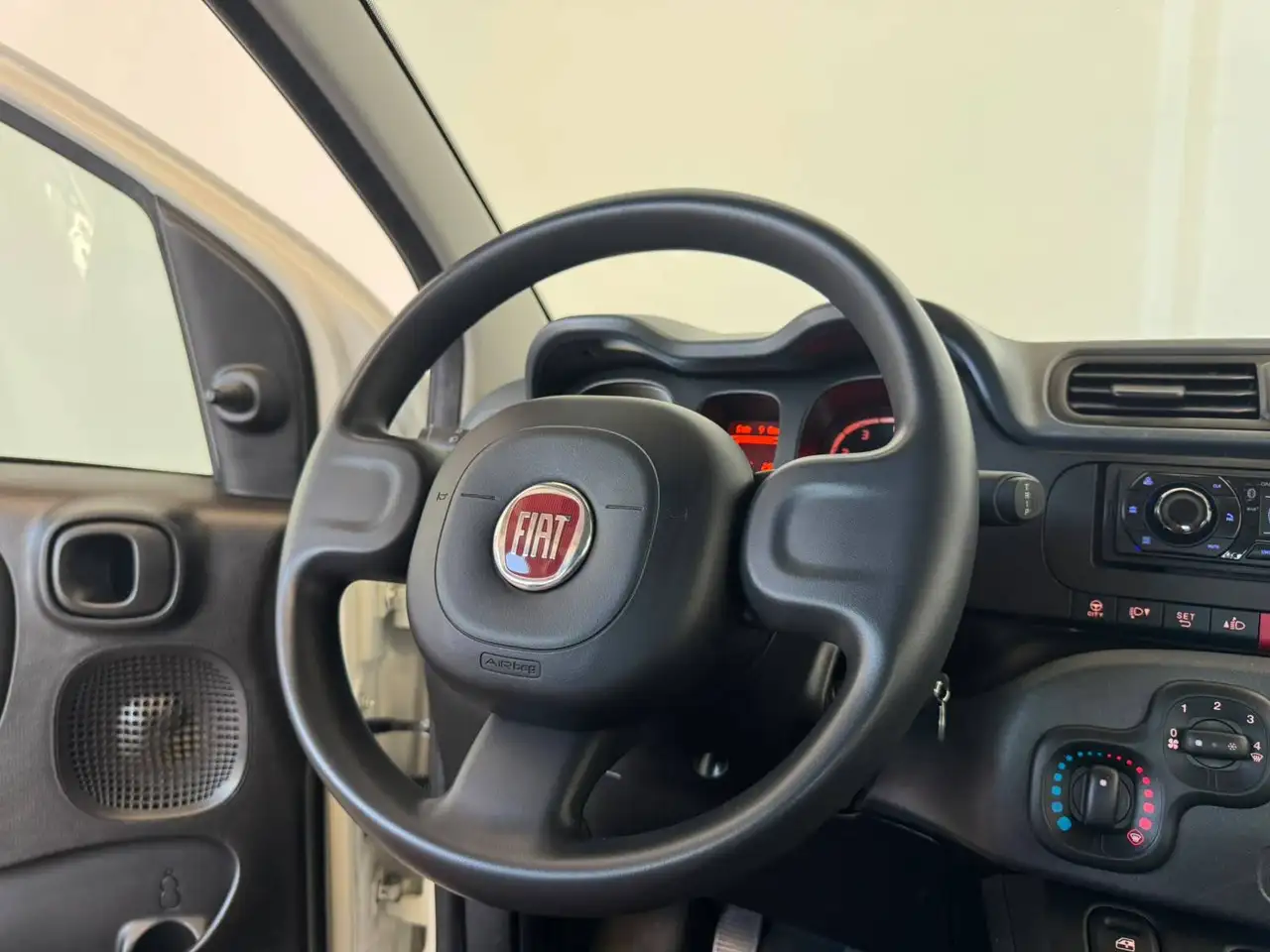 Fiat Panda III 2021 1.0 firefly hybrid s, миниатюра 19