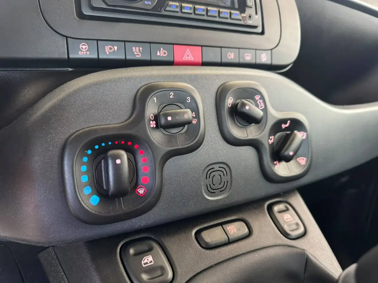 Fiat Panda III 2021 1.0 firefly hybrid s, миниатюра 9