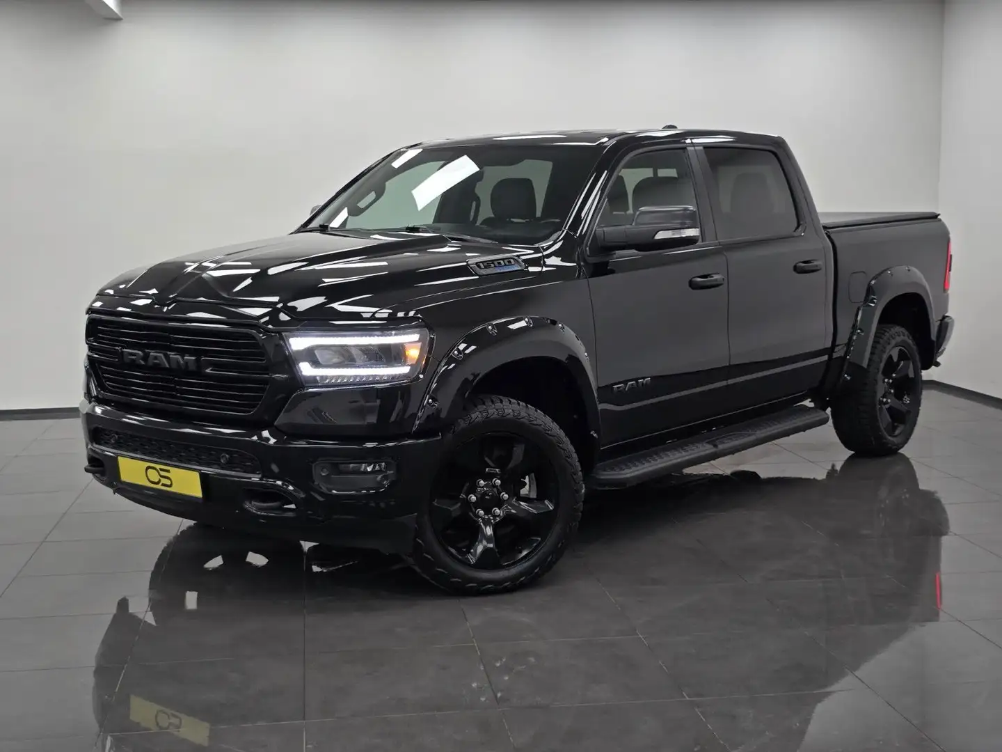 Dodge RAM 5.7 V8 HEMI 4x4 *Built to Serve* Offroad LED Schwarz - 1