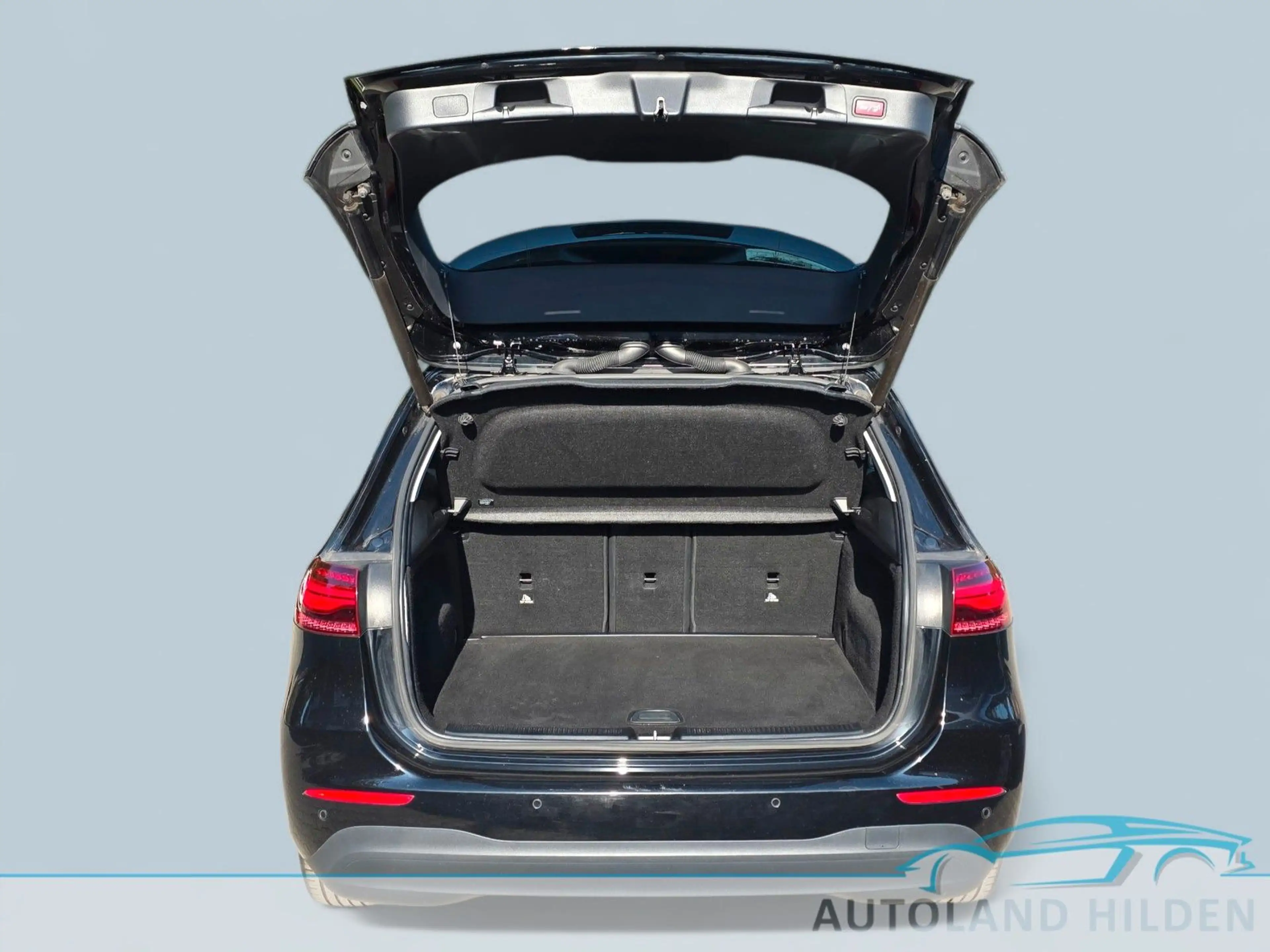 Mercedes-Benz B 180 d 8G-DCT 2.0 Automatik/Kamera/LED/1 Hand — photo 8