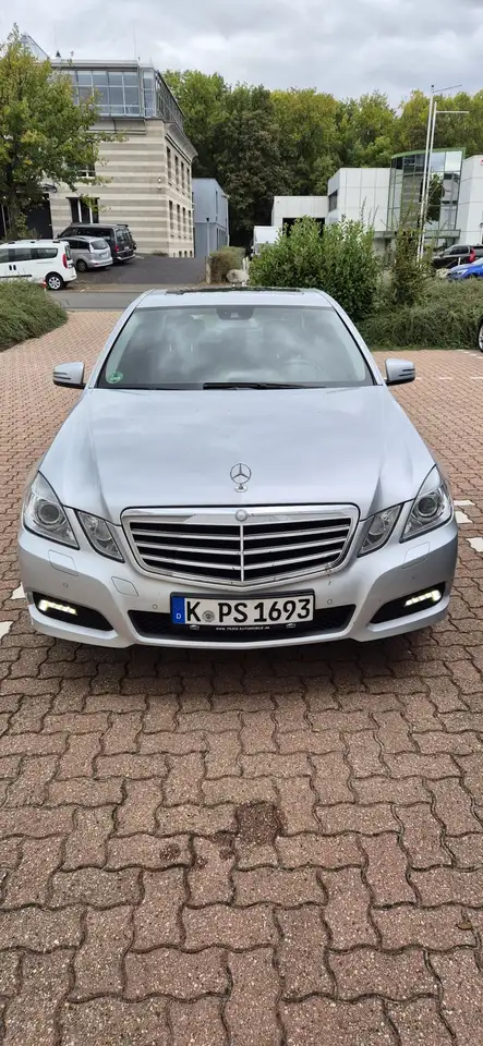 Mercedes-Benz E 200