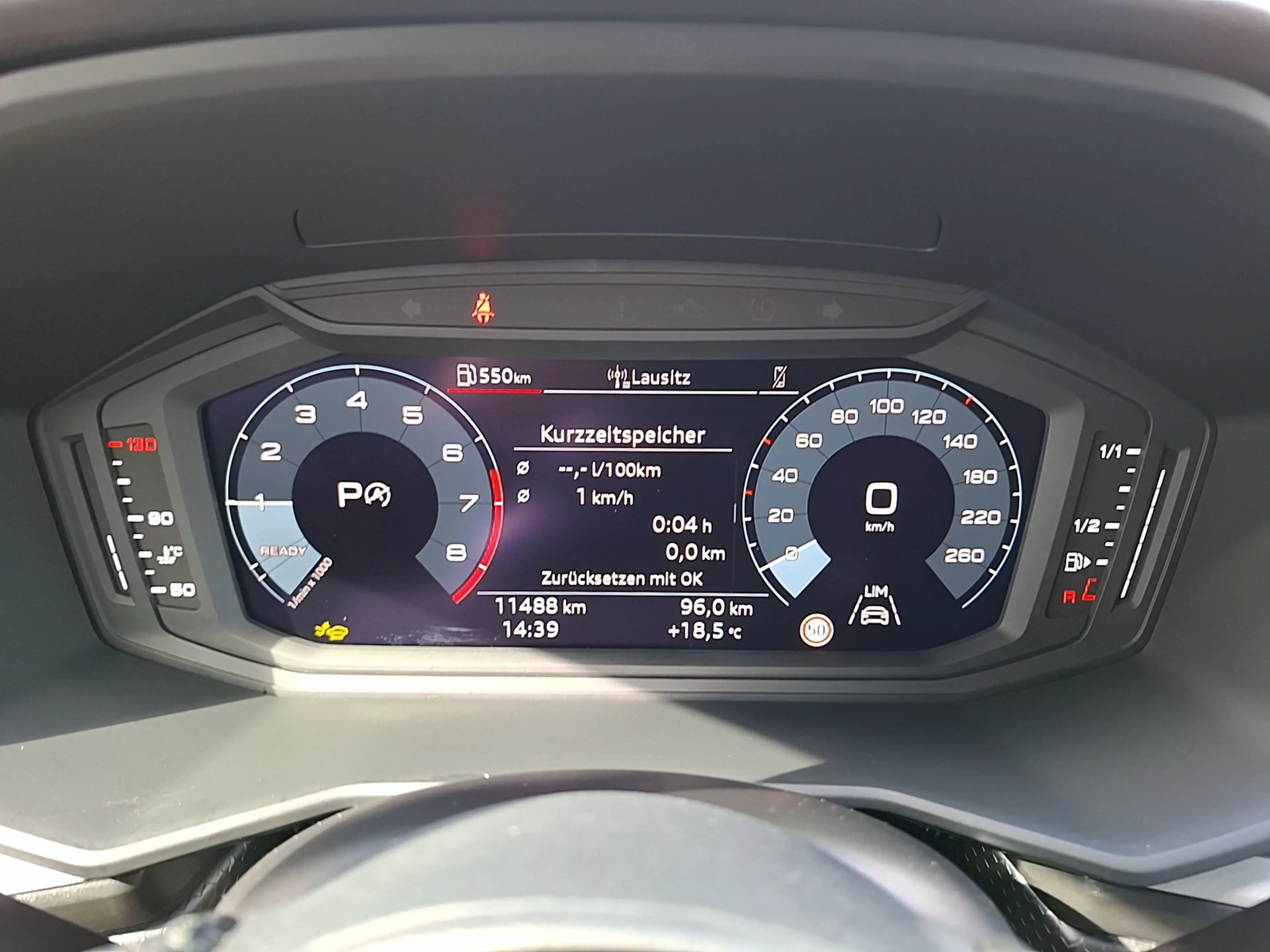 Audi A1 Sportback 30 TFSI advanced S-tronic LED APP AVC... — photo 10