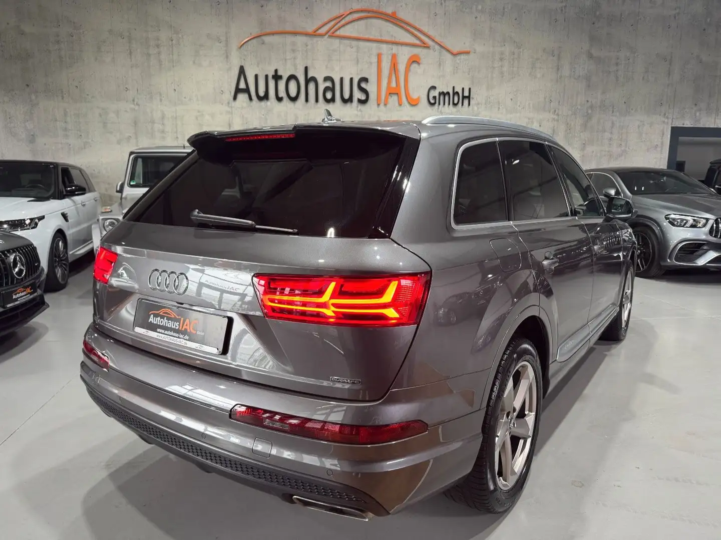 Audi Q7 50 TDI/Quattro/HeadUp/2.Hand/Memory Grau - 2