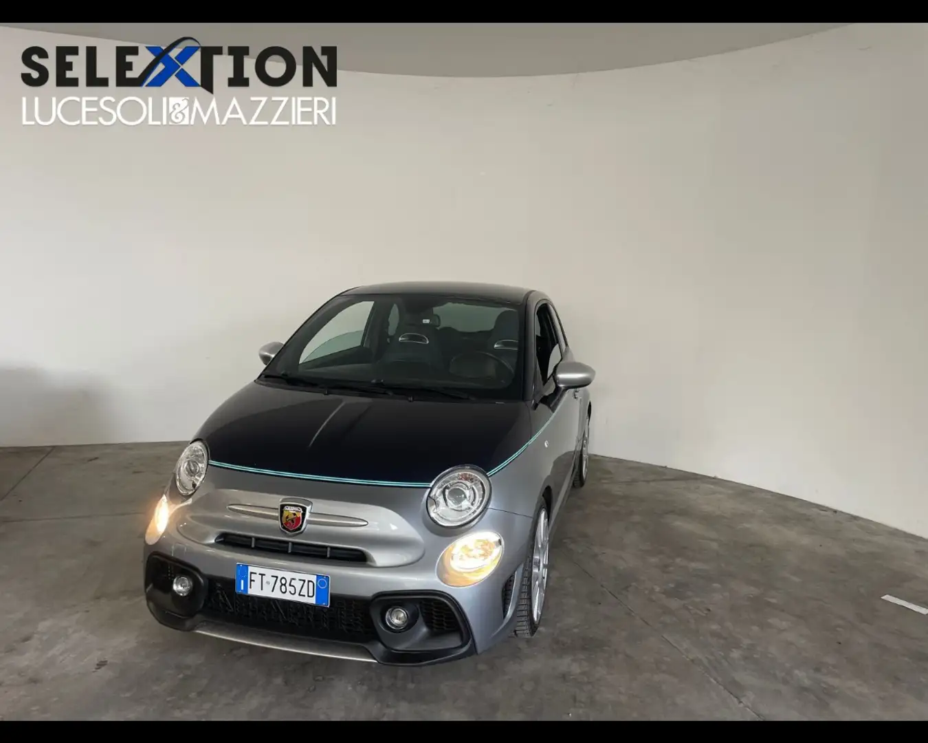 Abarth 695 - 695 1.4 Turbo T-Jet Rivale Grijs - 1