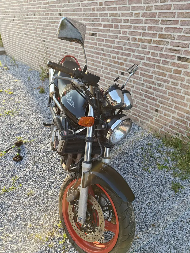 Honda CBF 600 Hornet Černá - 2