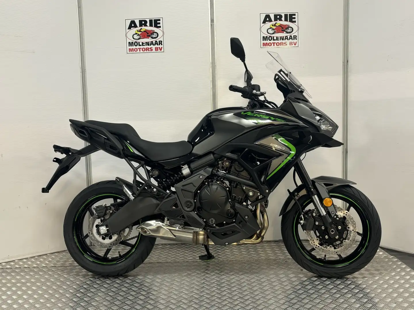 Kawasaki Versys 650 ABS Verde - 1