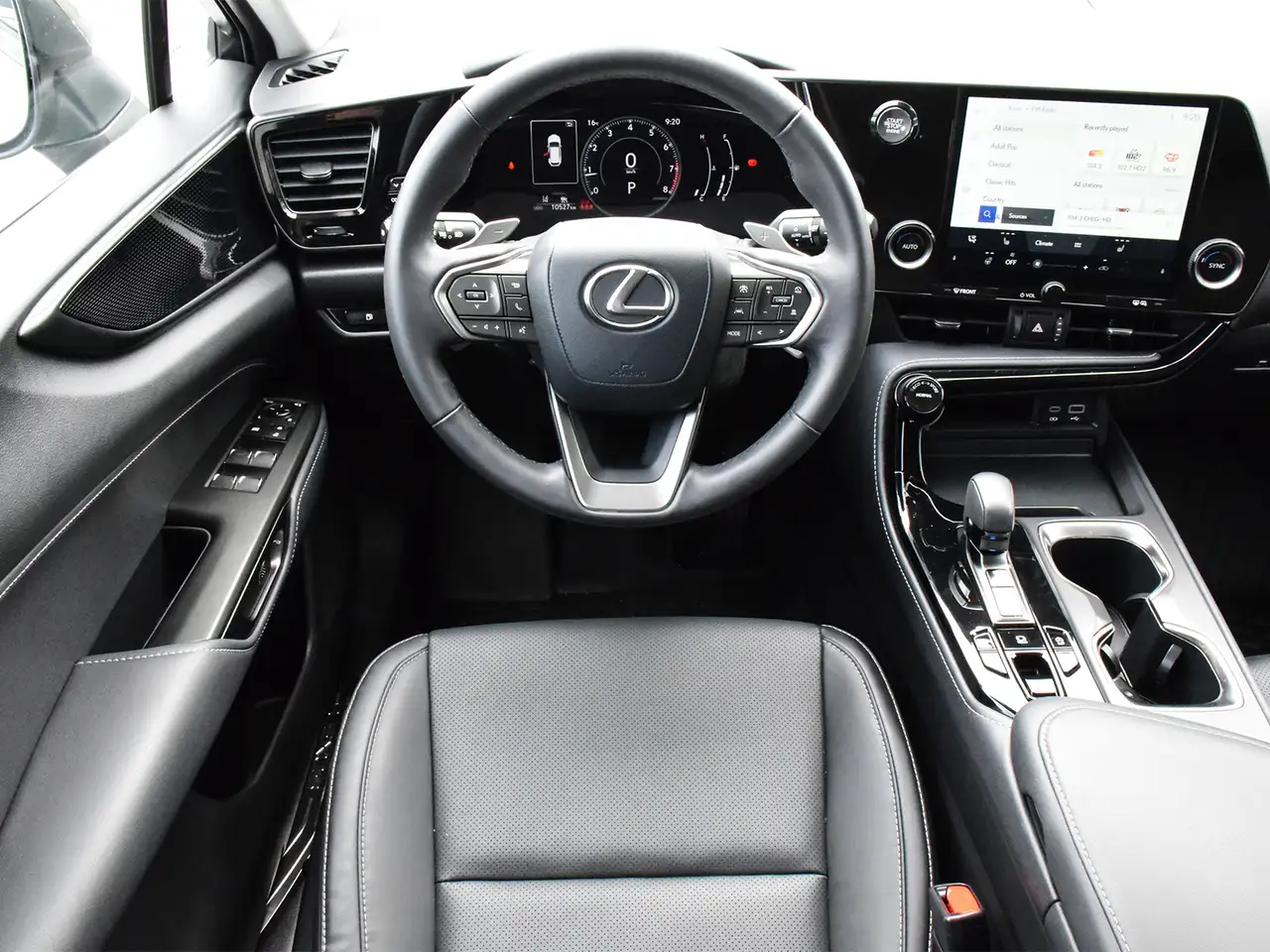 Lexus NX fotografie Lexus NX
