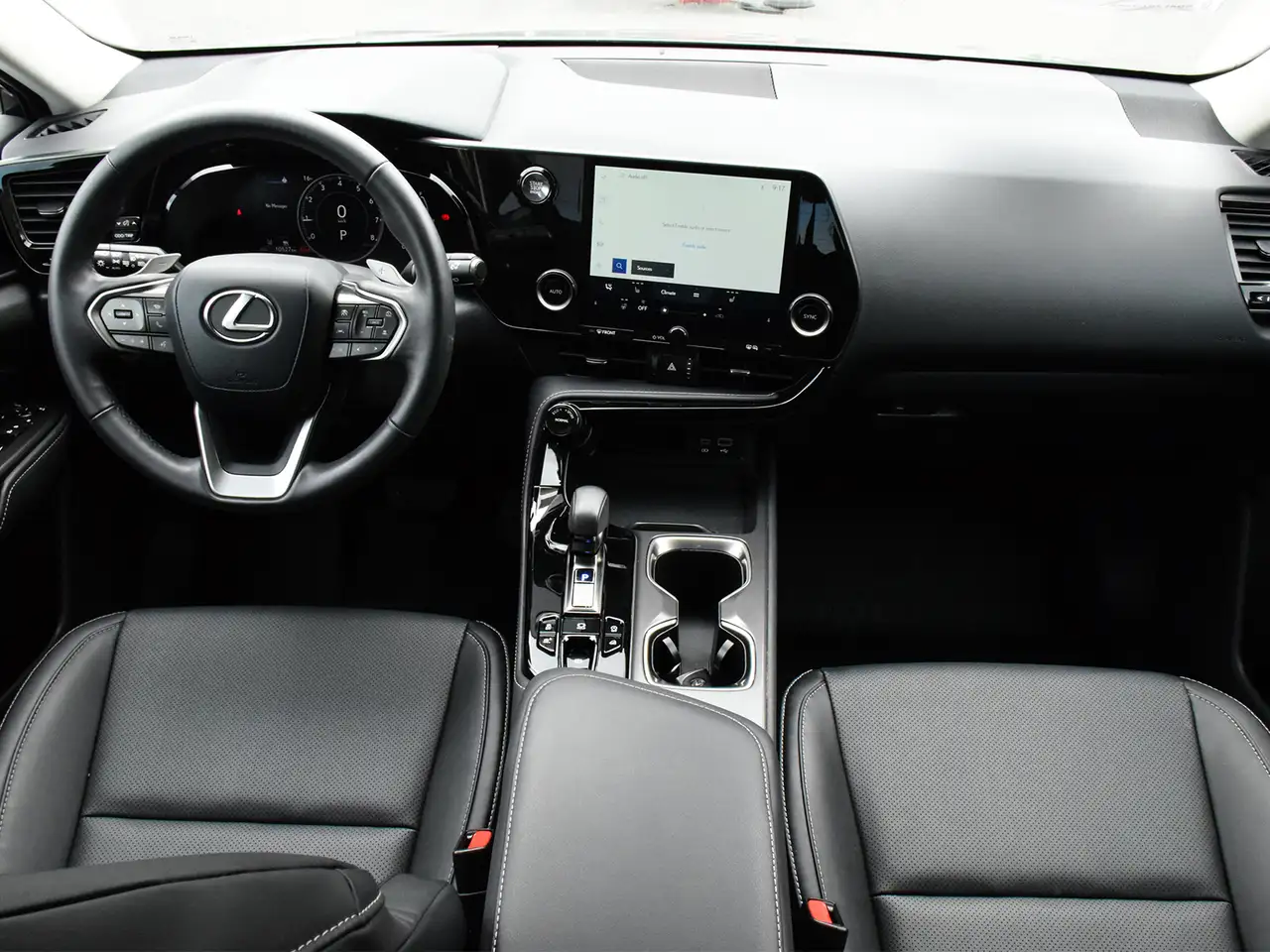 Lexus NX fotografie Lexus NX