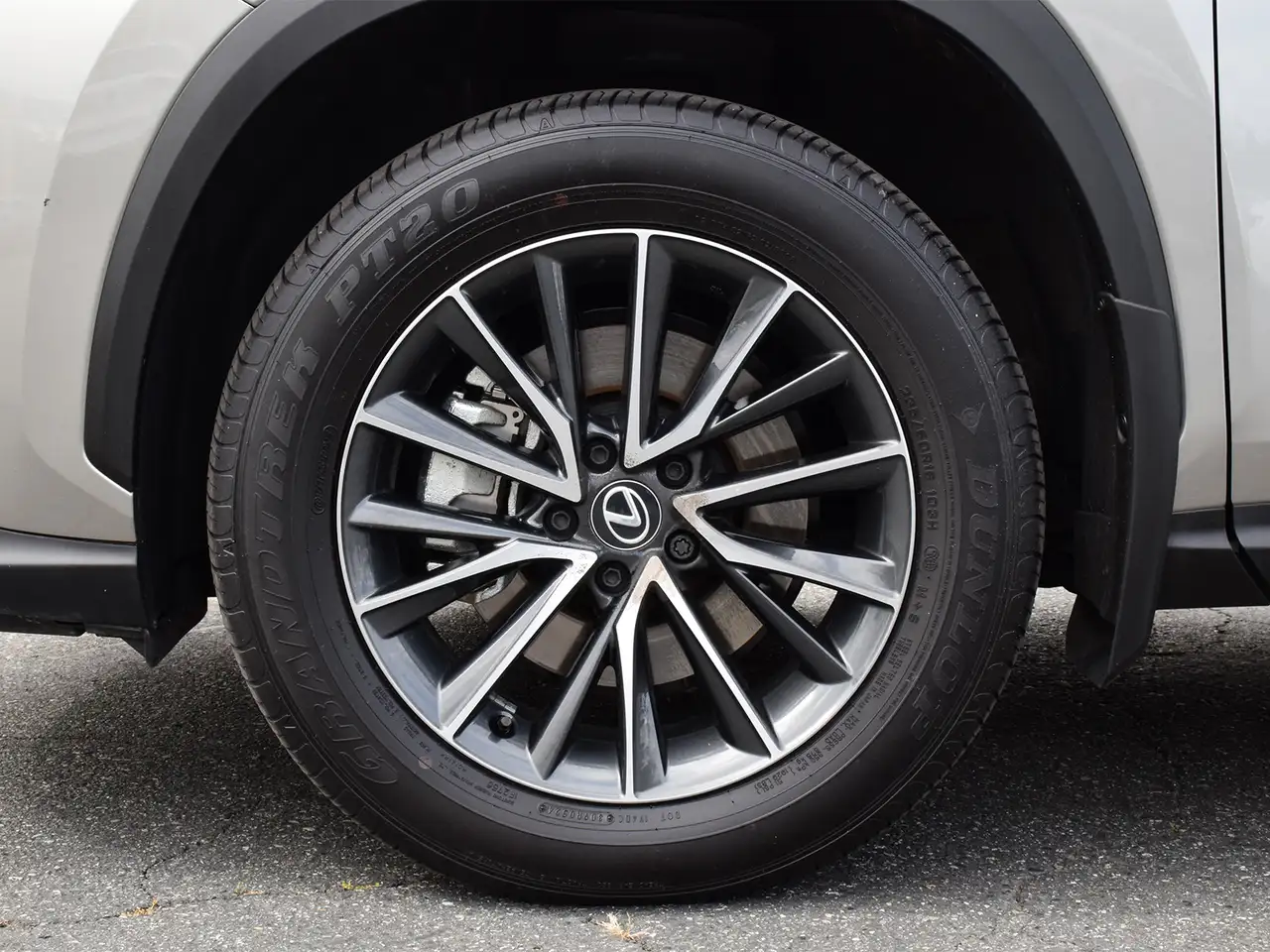 Lexus NX fotografie Lexus NX