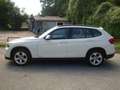BMW X1 X1 X Drive Allrad Weiß - thumbnail 2
