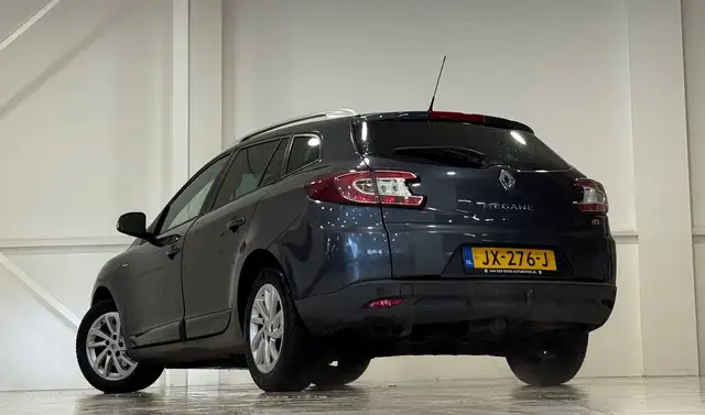 Renault Megane view 6