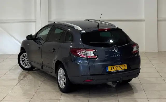 Renault Megane view 16