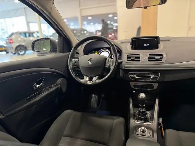 Renault Megane view 8