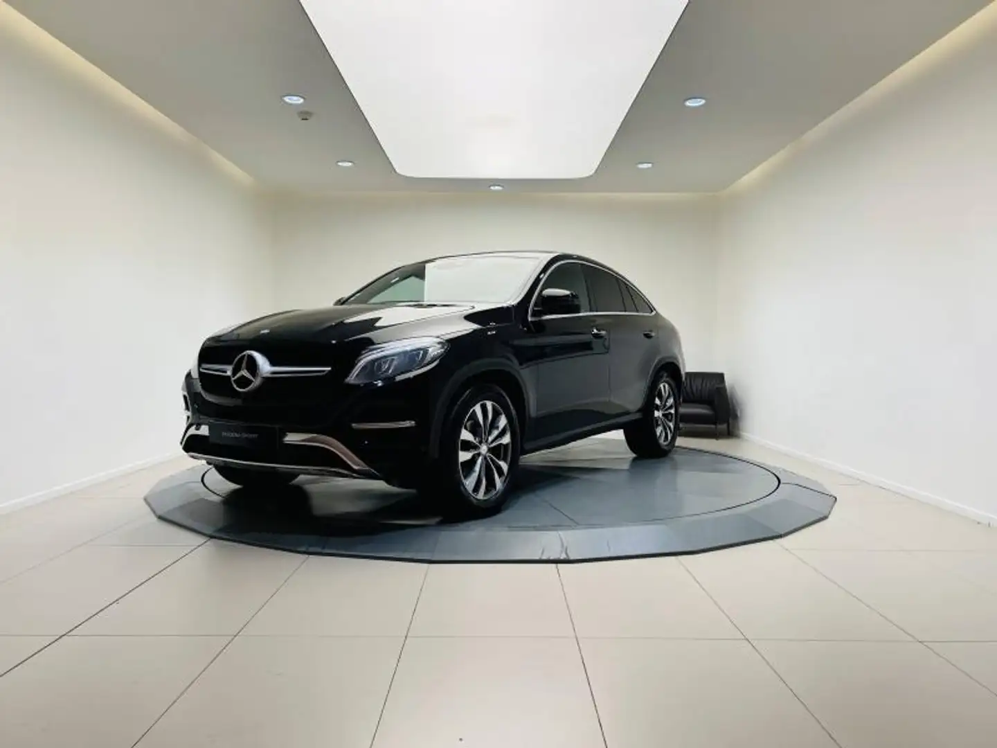 Mercedes-Benz GLE 350 350 d 258ch Executive 4Matic 9G-Tronic Schwarz - 1