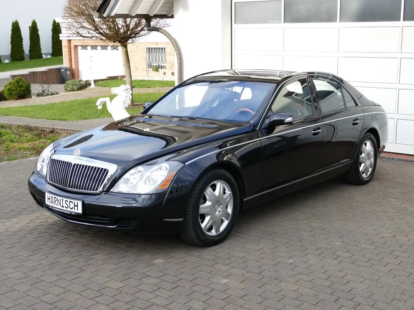 Maybach 57 * original 8.900KM ! neuwertiges Sammlerfahrzeug ! Schwarz - 1