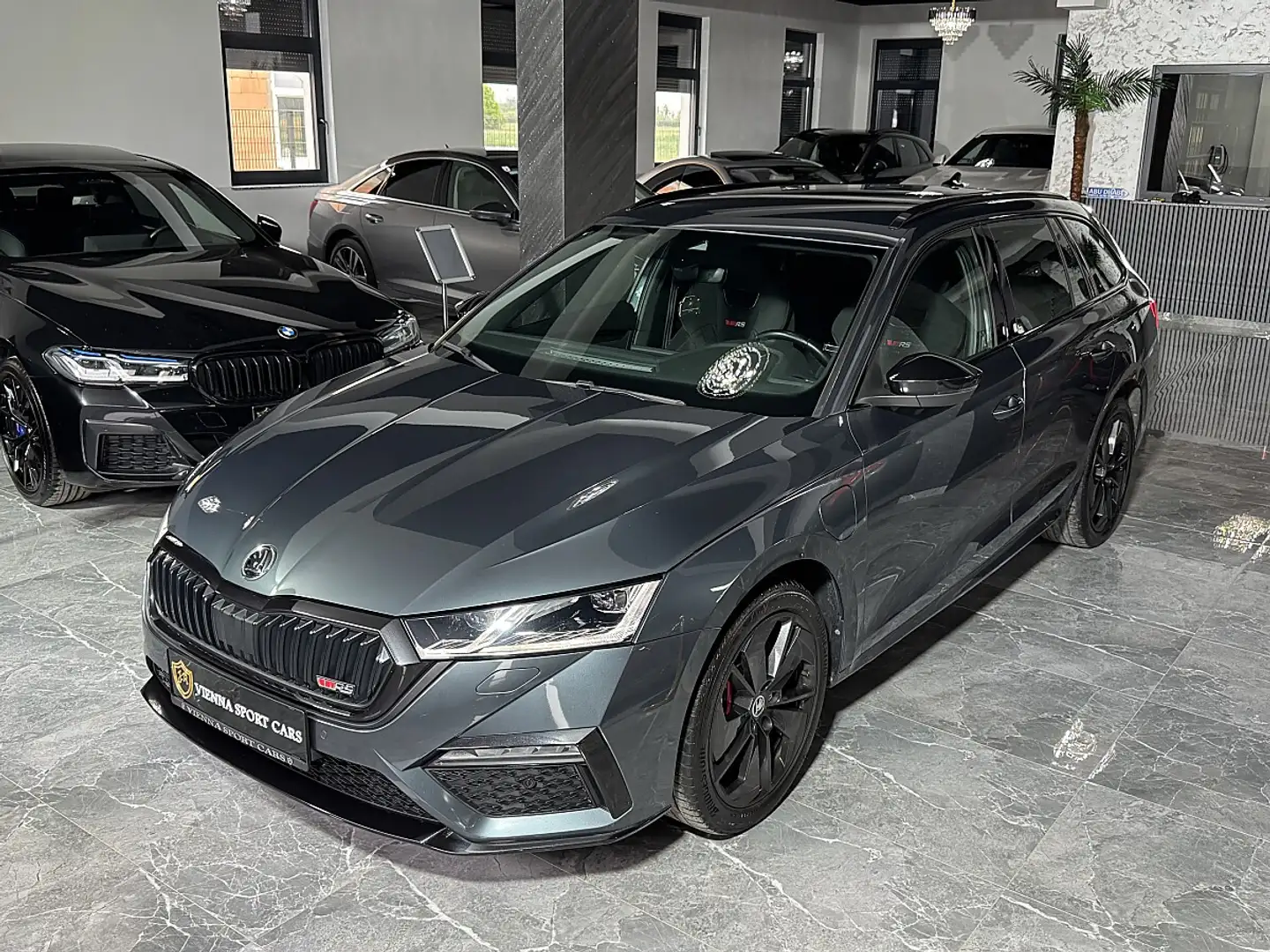 Skoda Octavia Combi RS iV DSG*Facelift*Wenig-KM* Grau - 1