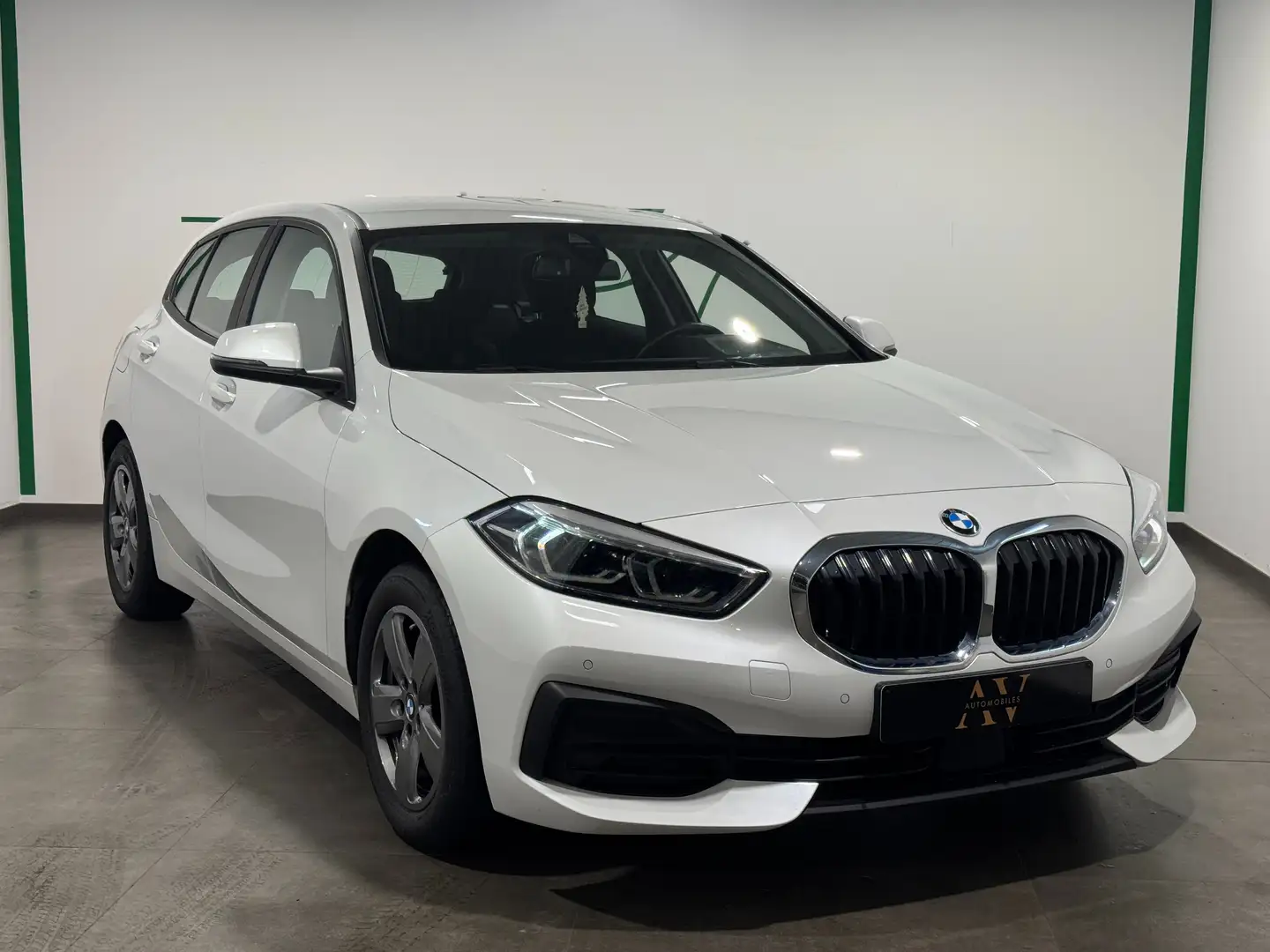 BMW 116 ** GPS ** Garantie 12 mois ** Wit - 1