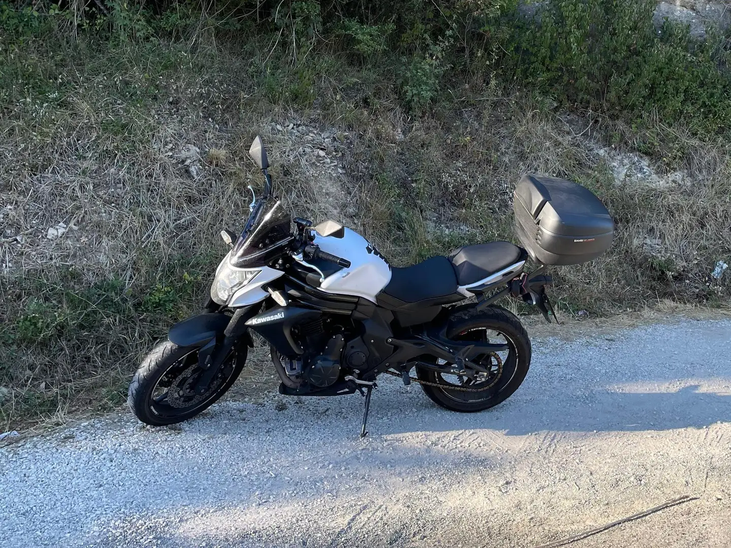 Kawasaki ER - 6 N Blanco - 1