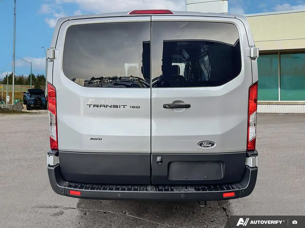 Ford Transit Cargo Van снимка Ford Transit Cargo Van