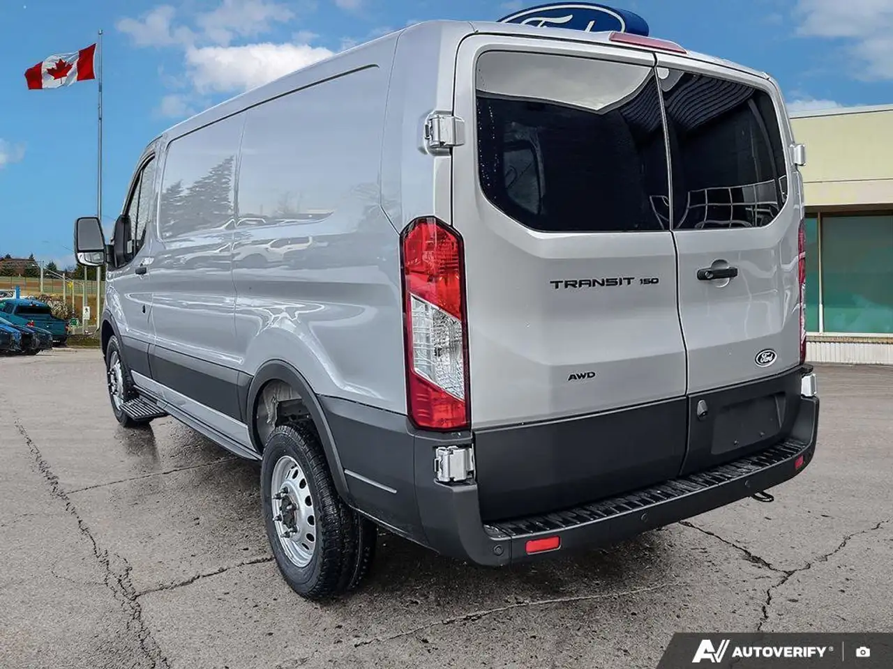 Ford Transit Cargo Van снимка Ford Transit Cargo Van
