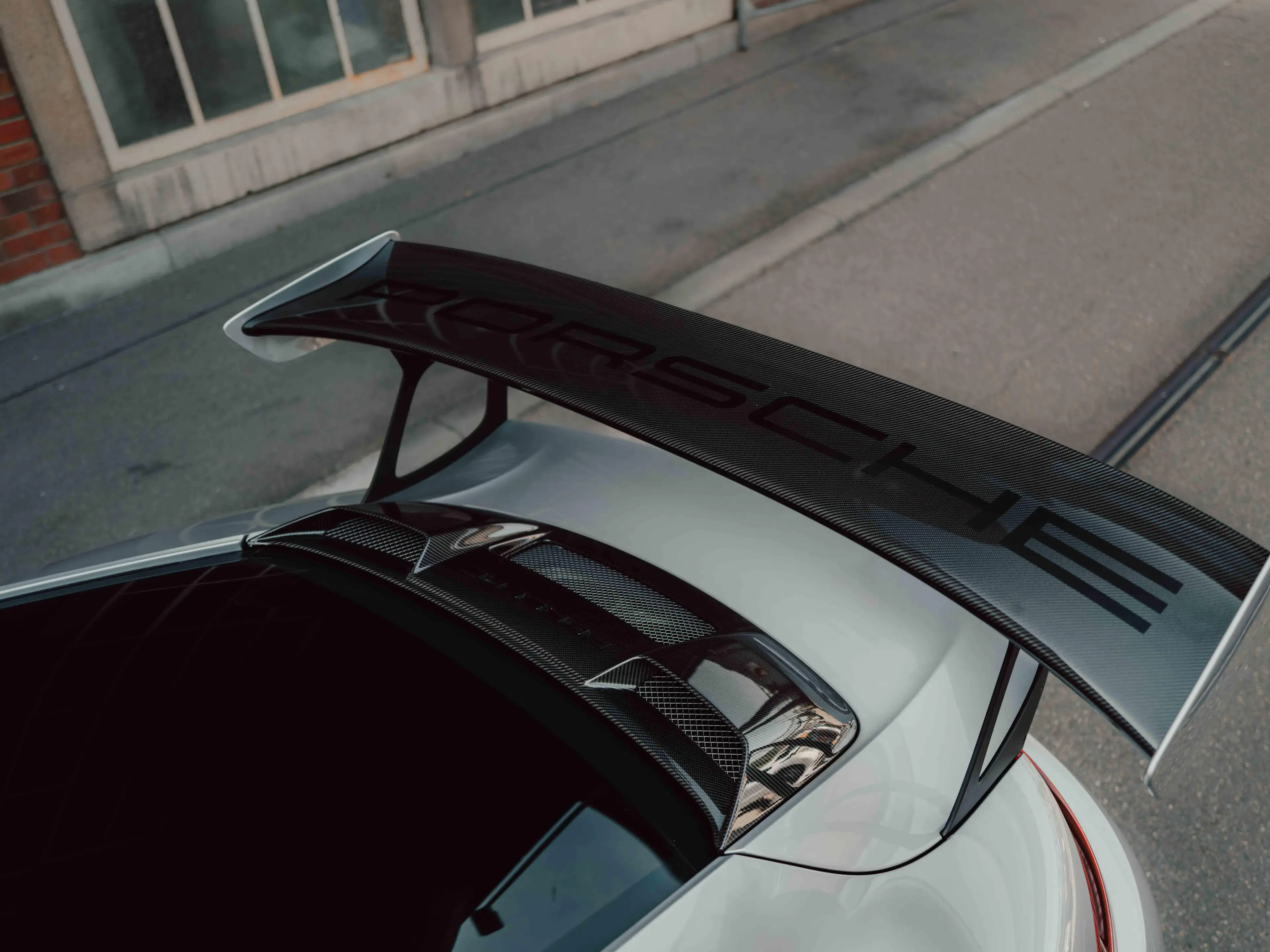 Porsche 991 GT2 RS — photo 13
