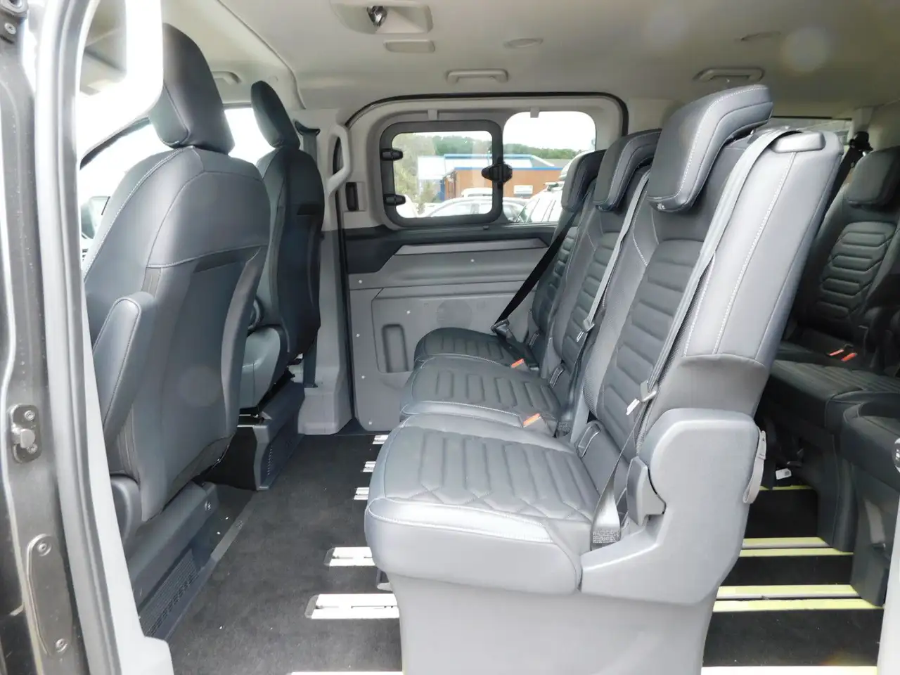 Ford Tourneo Custom 2026 — фото 12