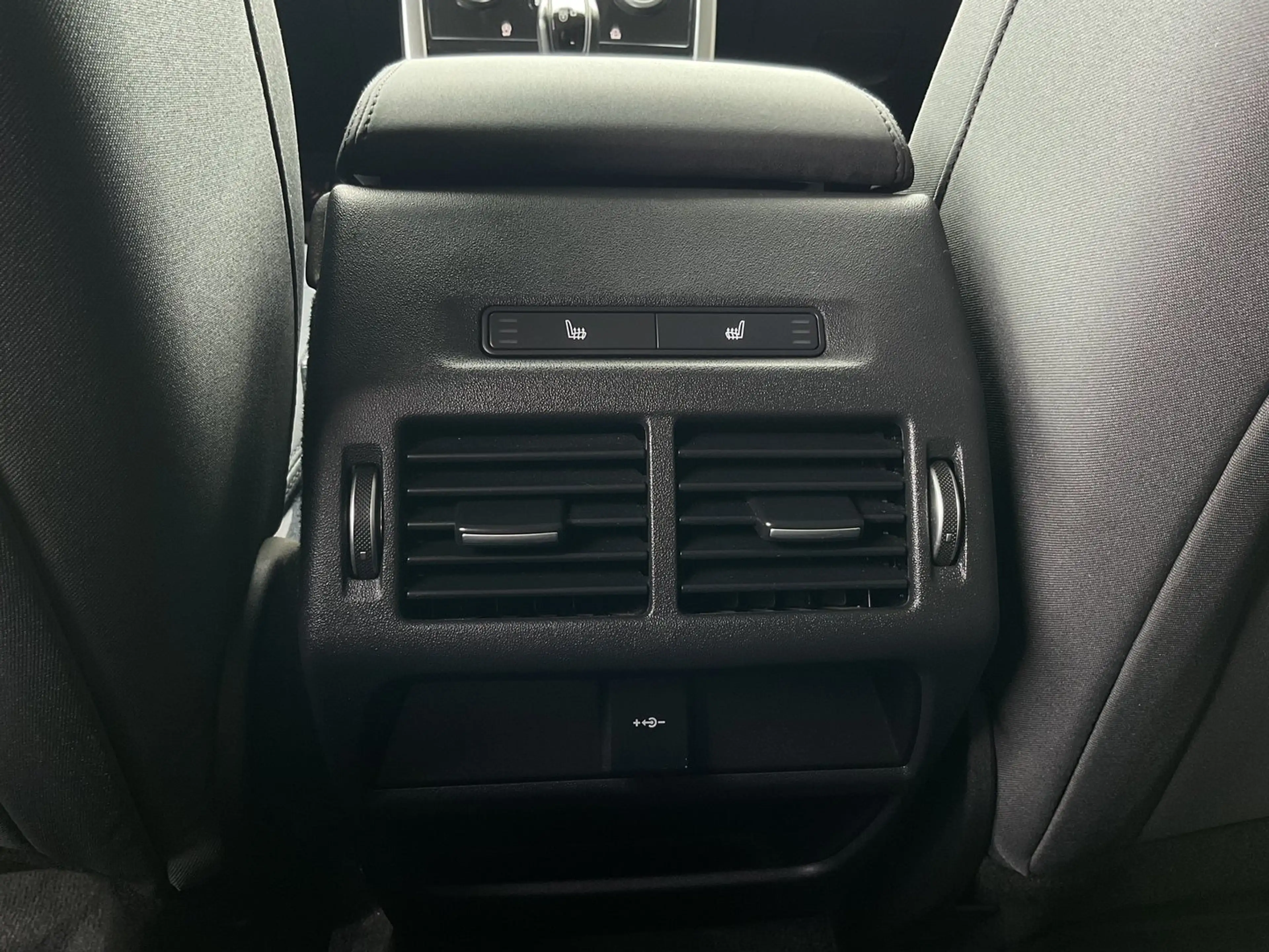 Land Rover Discovery Sport D180 4WD Aut. — photo 11