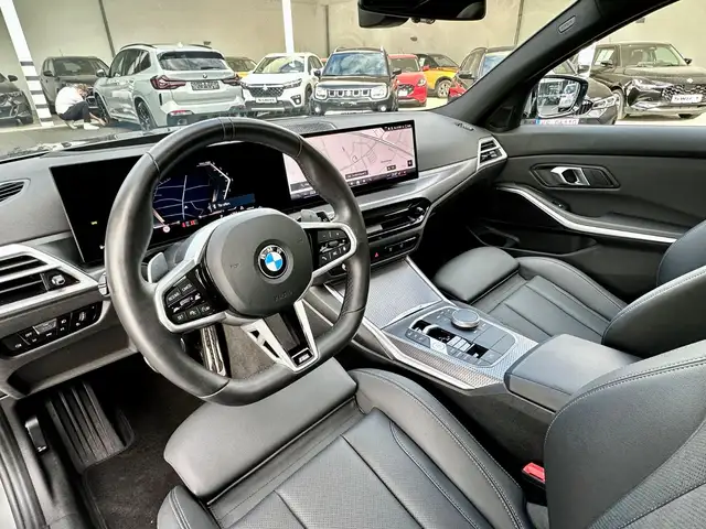 BMW 3 Series view 13