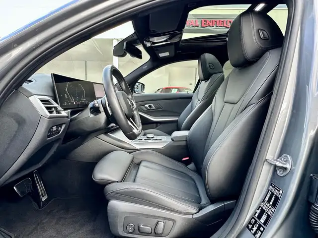 BMW 3 Series view 12