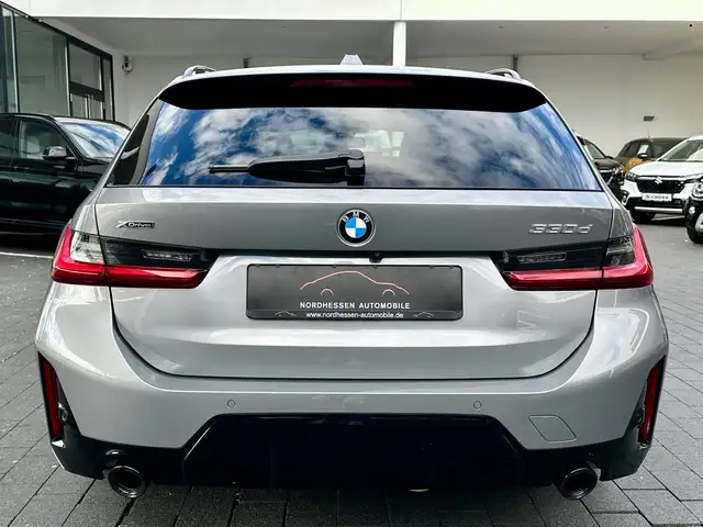 BMW 3 Series view 7