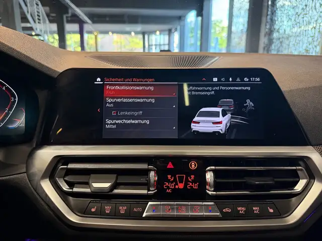 BMW 3 Series view 19