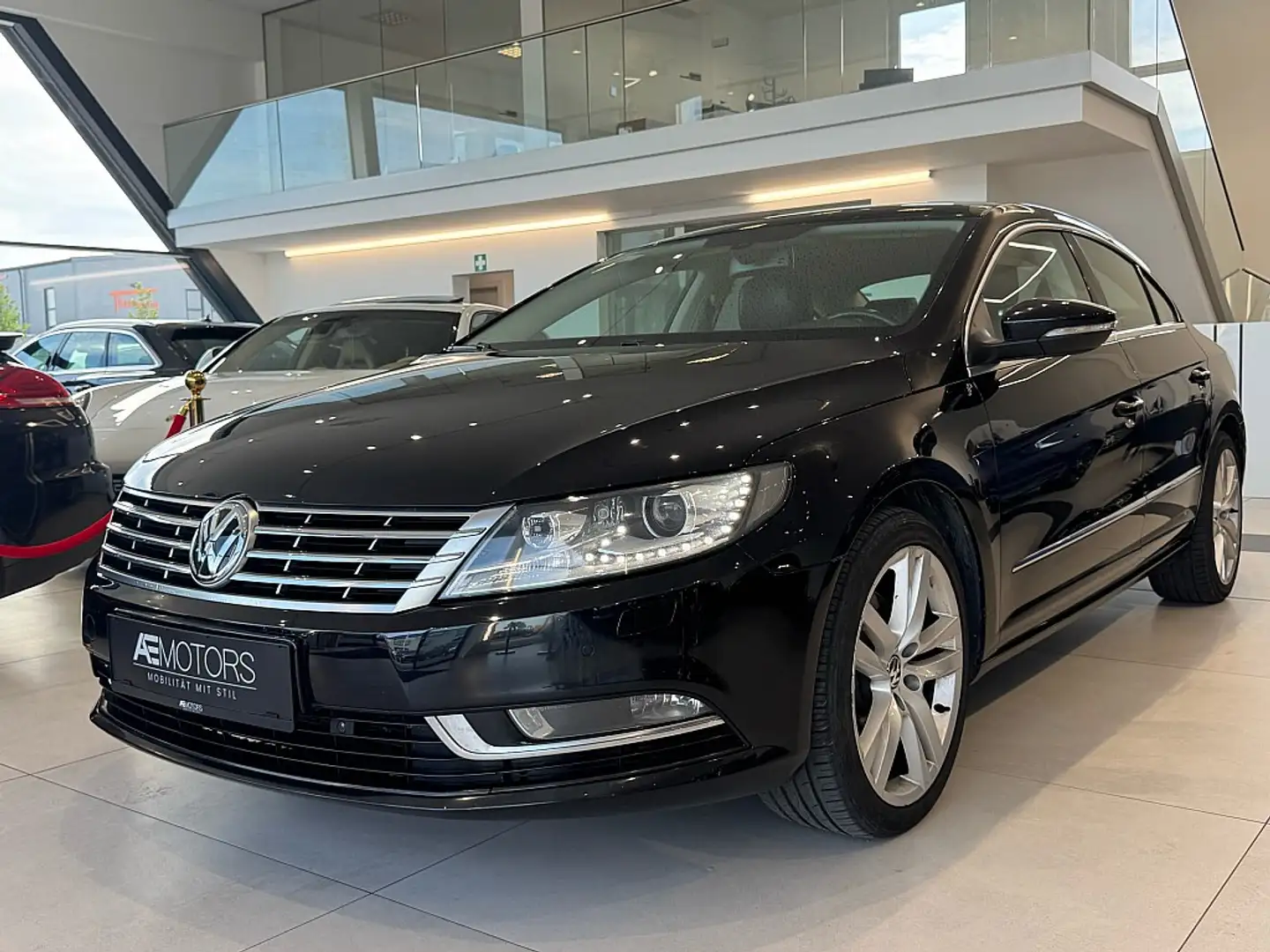Volkswagen Volkswagen CC Sky BMT 2,0 TDI DPF*KREDIT*VOLL*P... Negru - 1