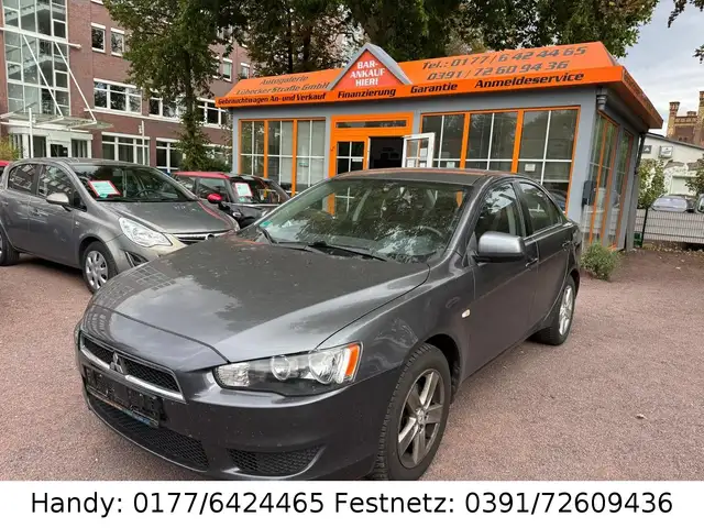 Mitsubishi Lancer 1.8 MPI MOTOR LÄUFT UNRUND