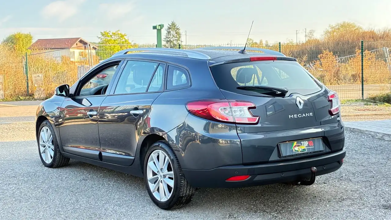 Renault Megane Grandtour — photo 7