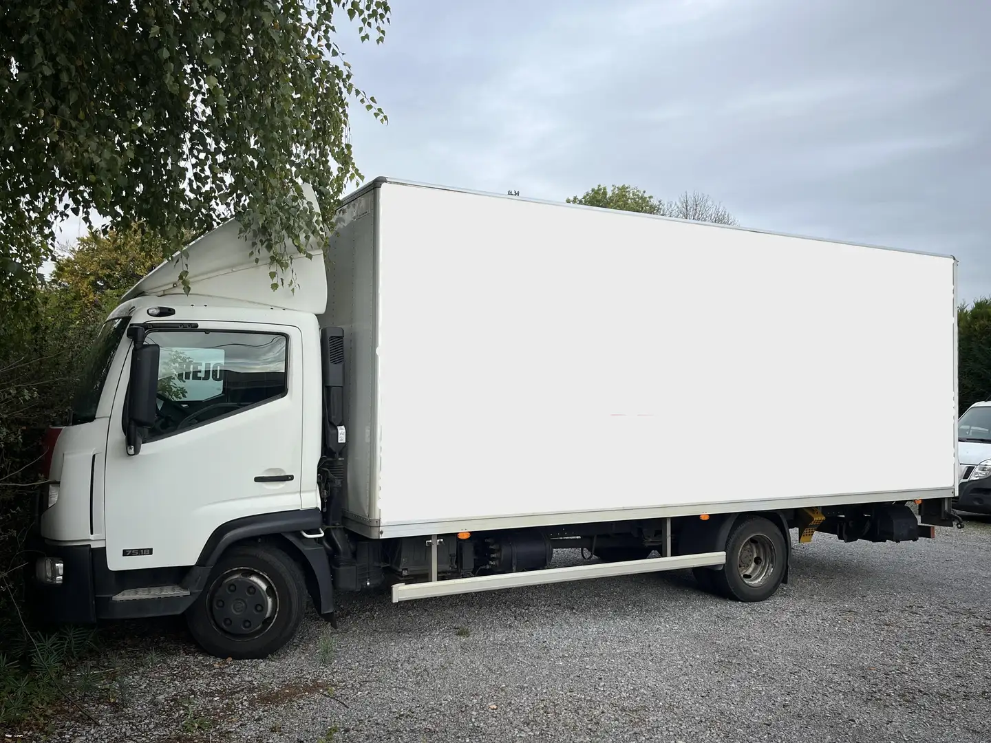 Nissan Cabstar NT500 CAISSE + HAYON ** PROBLEME MOTEUR ** Wit - 1