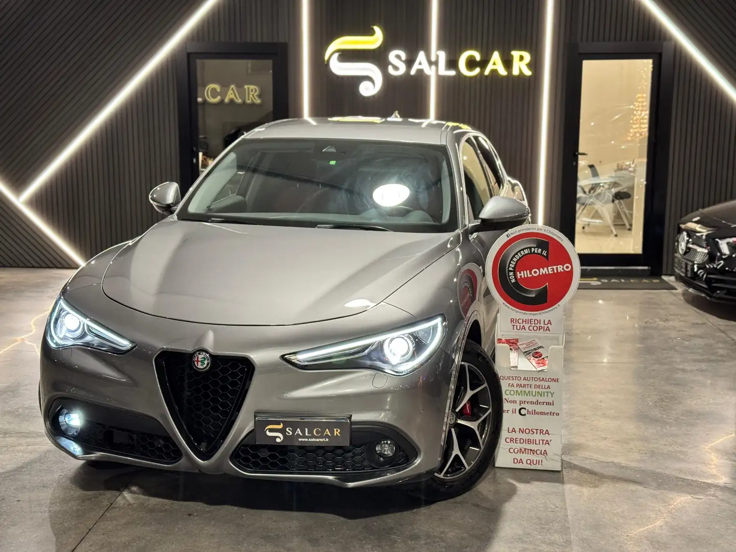 Alfa Romeo Stelvio 2.2 t Veloce Ti Q4 210cv 2021 Gris - 1