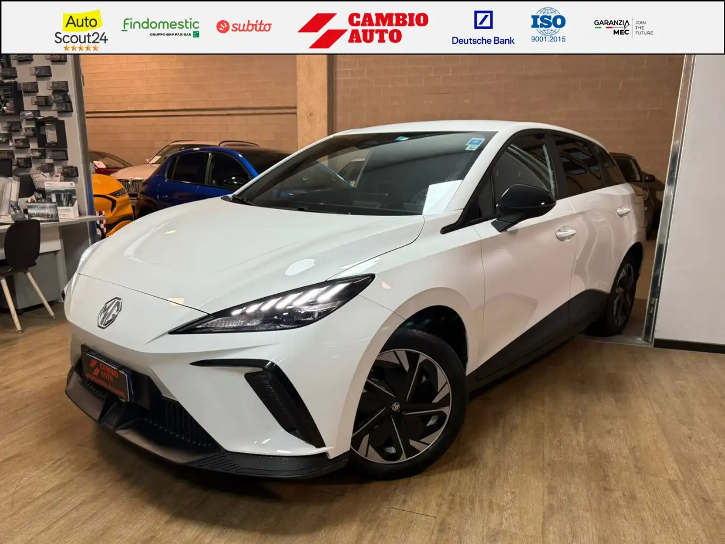 MG MG4 PREZZO *PROMO! MG4 Standard Blanc - 1