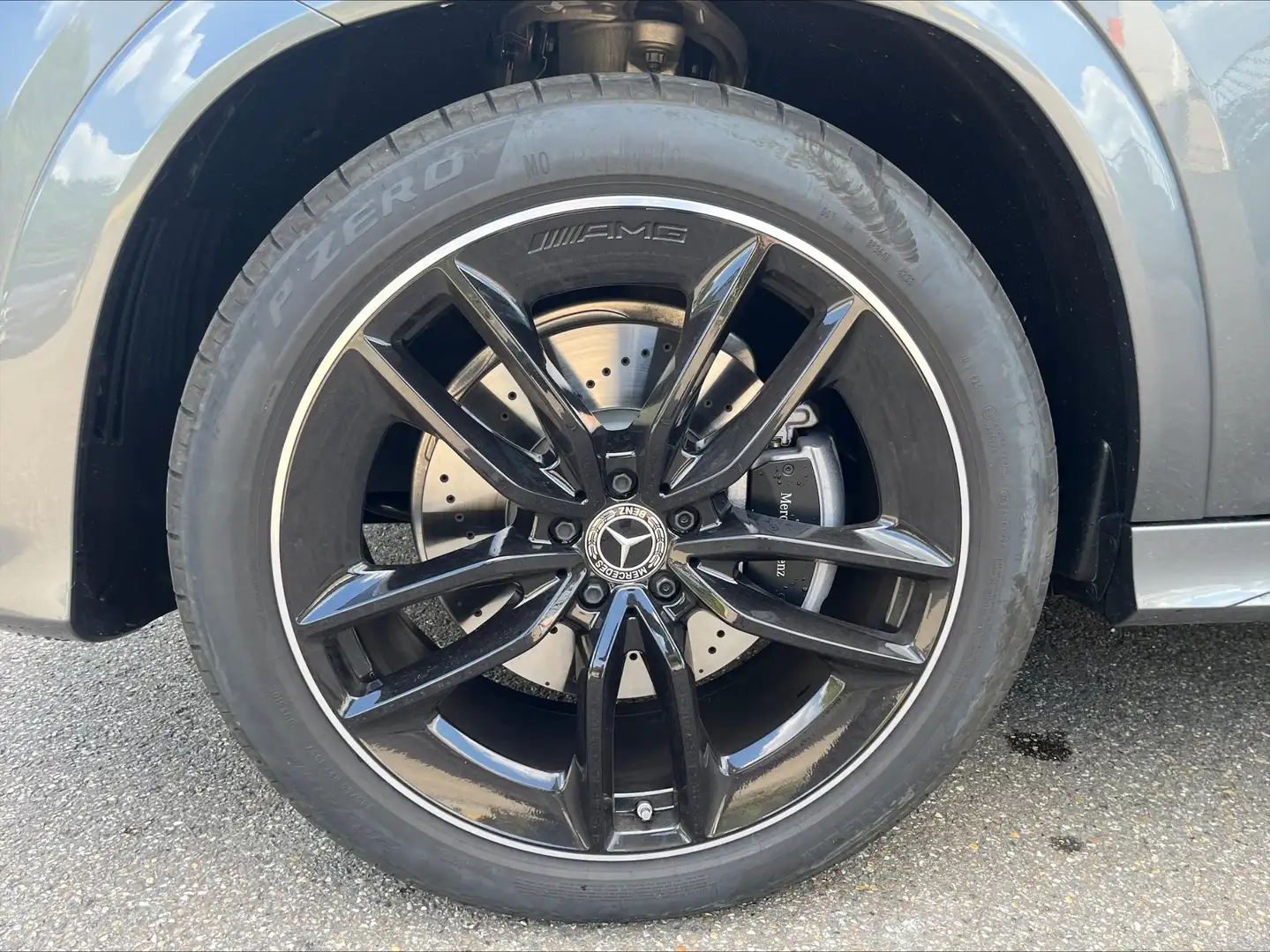 Mercedes-Benz GLE 300 GLE d 4MATIC AMG Line Levering eind 08/25 - 2