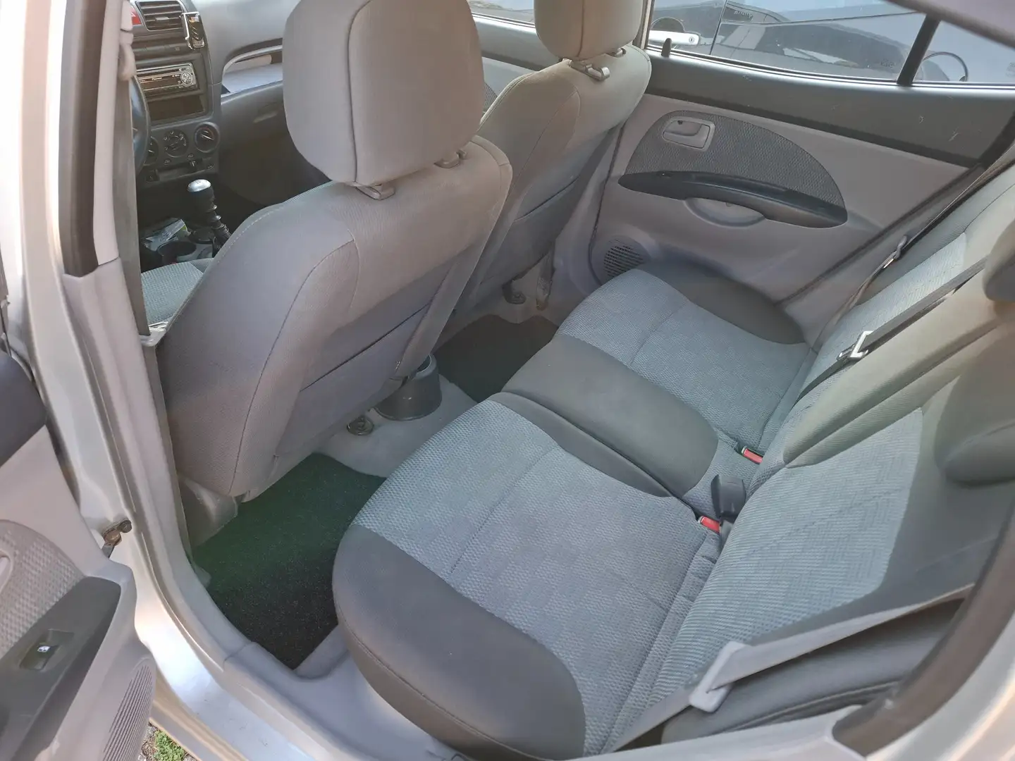 Kia Picanto Picanto I 20061.1 crdi vgt Fresh Срібний - 1