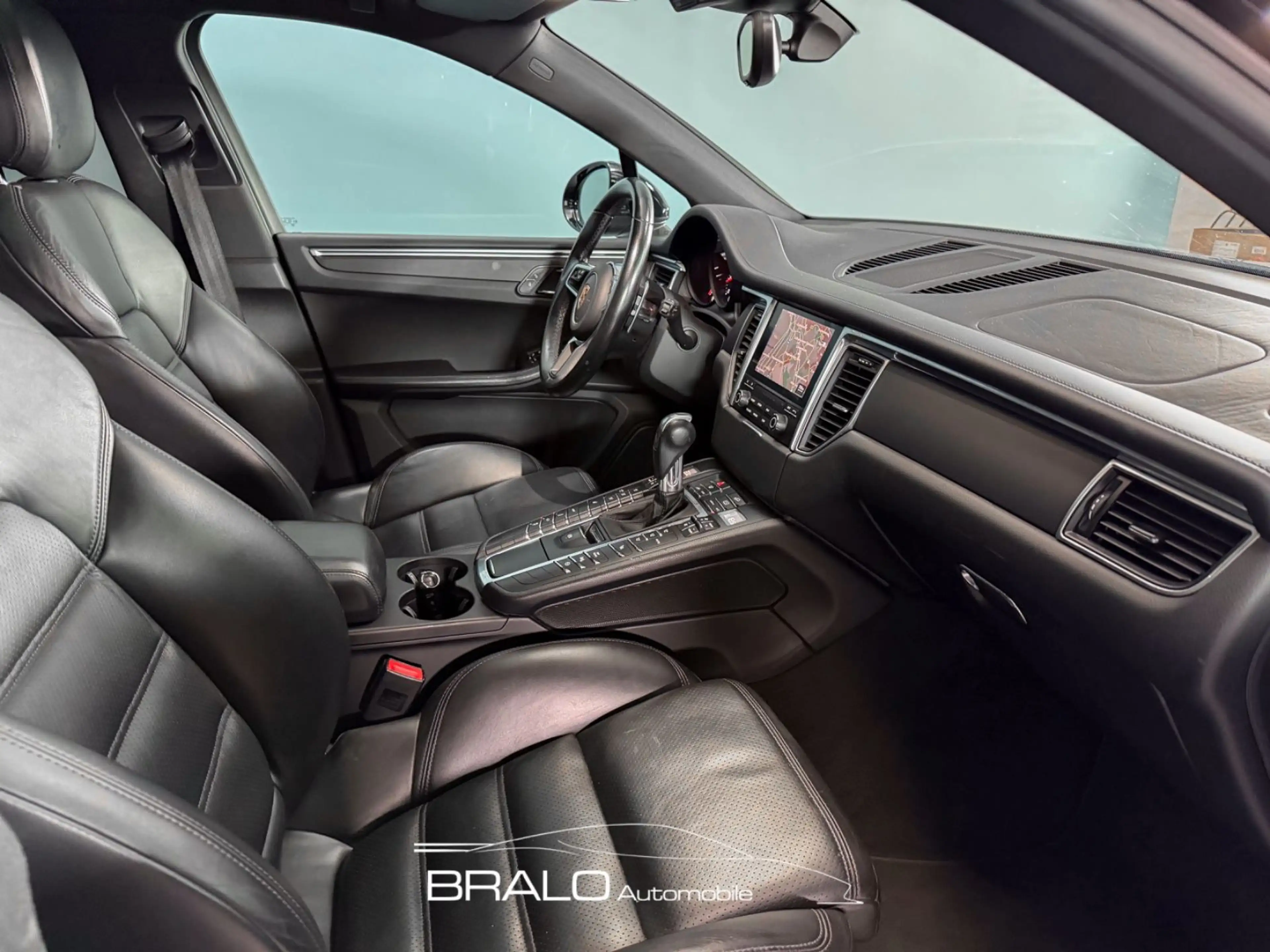 Porsche Macan 2.Hd, Vollausstattung, Scheckheft — photo 13
